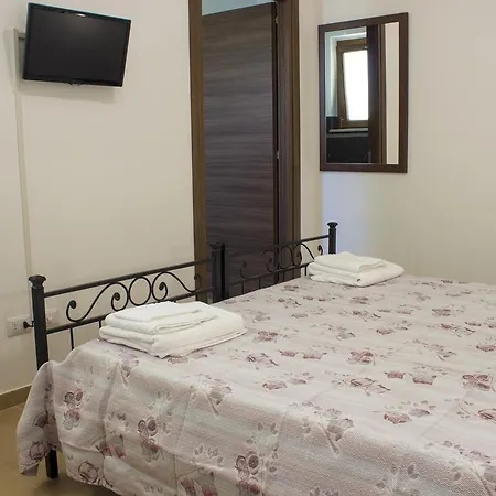 Bed & Breakfast Il Terrazzo Delle Rondini 3*