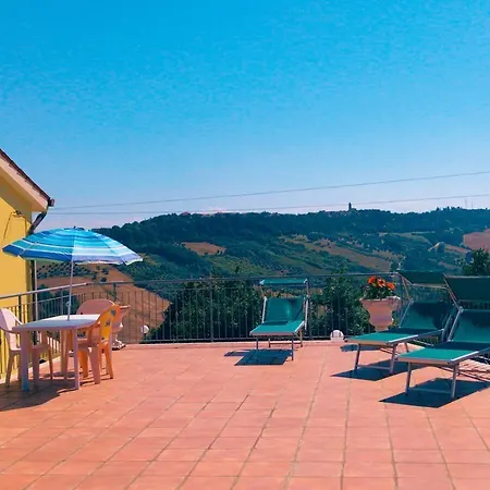 Bed & Breakfast Il Terrazzo Delle Rondini 3*