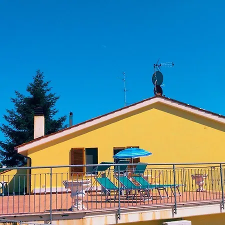 Il Terrazzo Delle Rondini 3* Altidona