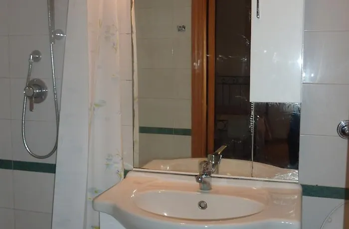 Il Terrazzo Delle Rondini 3* 알티도나