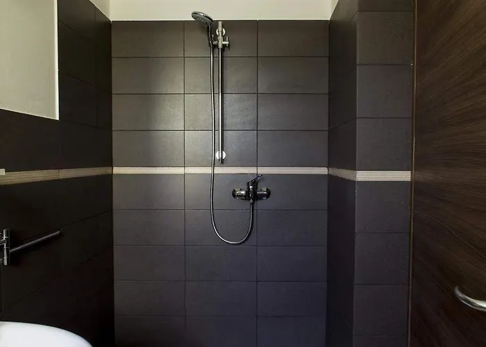 Il Terrazzo Delle Rondini